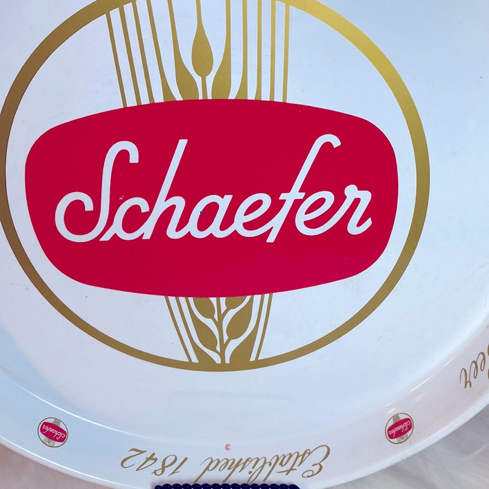 Schaefer beer tray